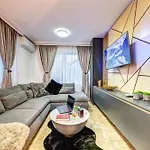 דירה Boutique Dolce Free Parking סמוליאן